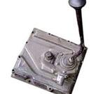 крышка КПП 70-1702010 в сб. коробки передач ст.образца (рыч.по центр.) МТЗ